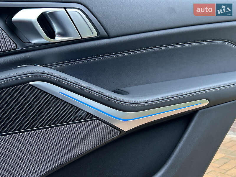 Внедорожник / Кроссовер BMW X7 2024 в Киеве