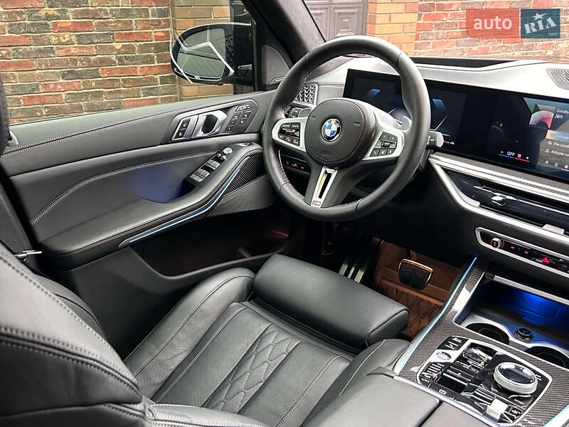 Внедорожник / Кроссовер BMW X7 2024 в Киеве