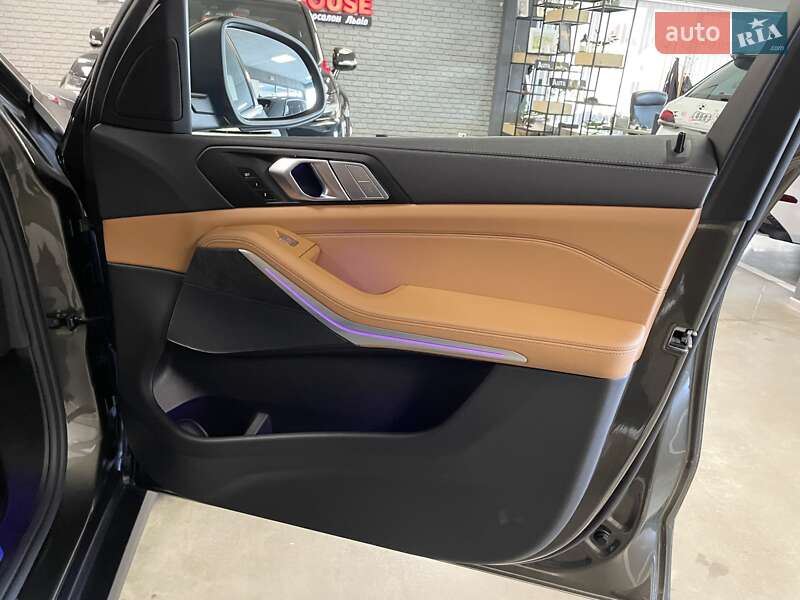 Внедорожник / Кроссовер BMW X7 2022 в Львове