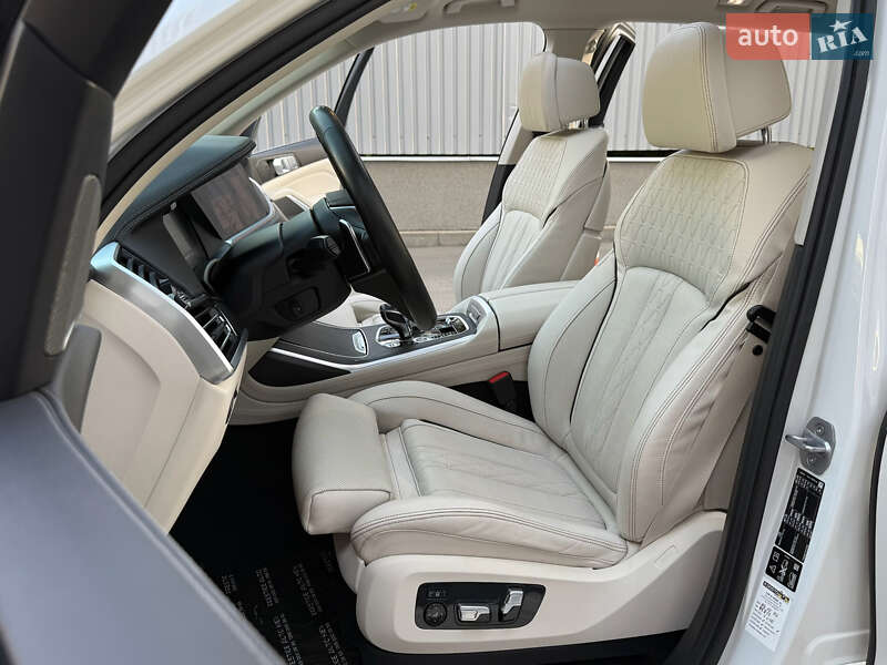 Позашляховик / Кросовер BMW X7 2020 в Києві