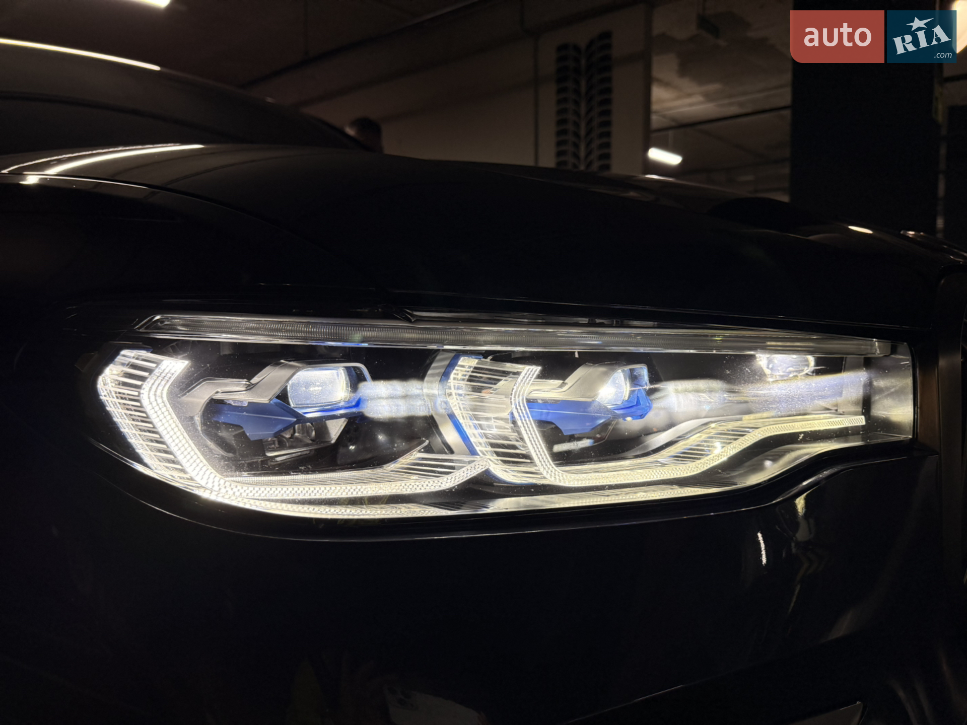 2020 BMW X7 - мініатюра 8