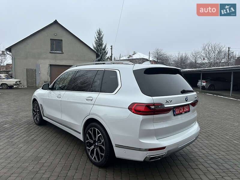 Внедорожник / Кроссовер BMW X7 2019 в Владимире