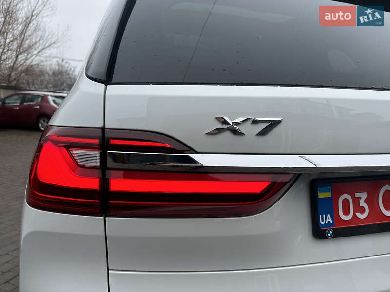 Внедорожник / Кроссовер BMW X7 2019 в Владимире