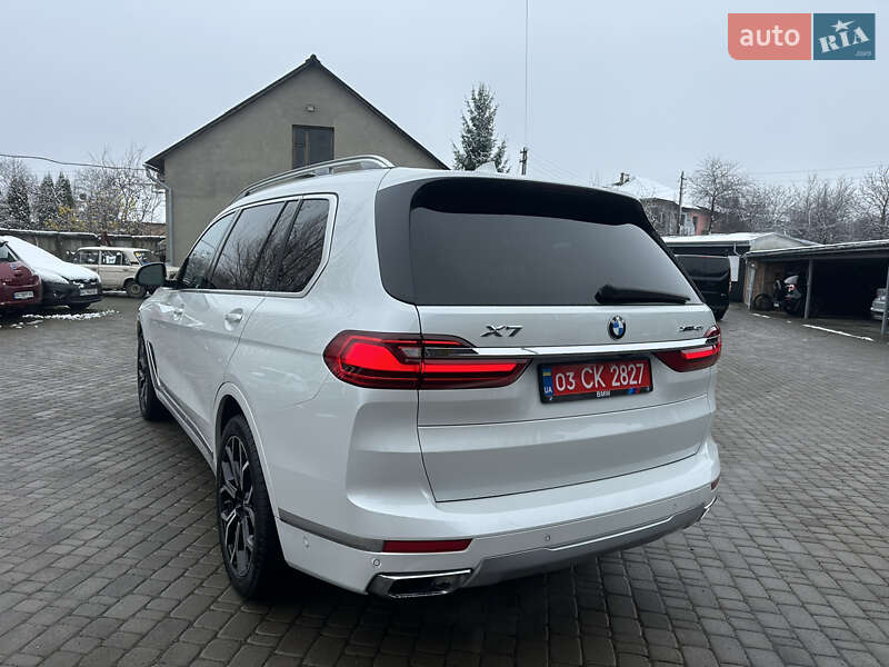 Внедорожник / Кроссовер BMW X7 2019 в Владимире