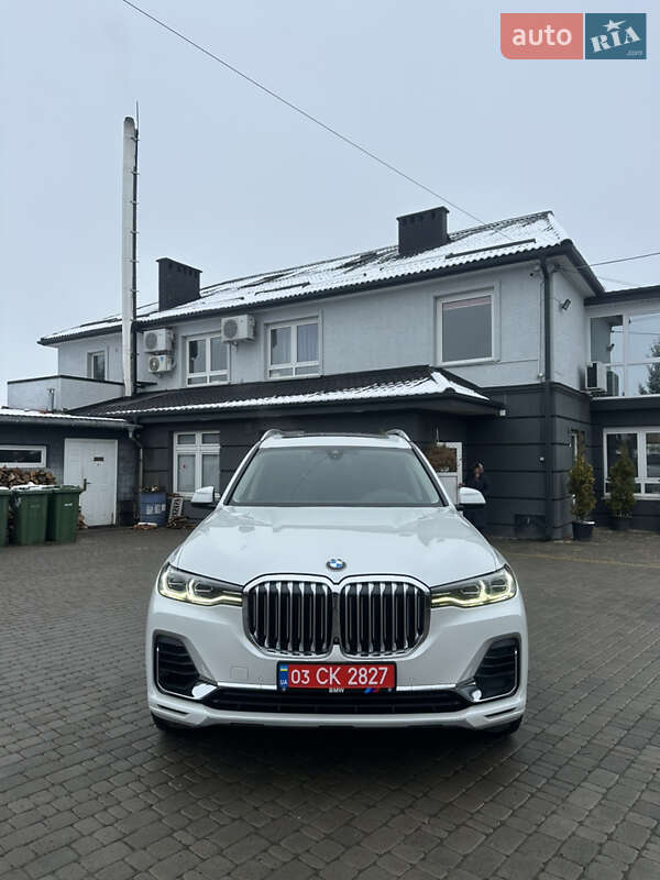 Внедорожник / Кроссовер BMW X7 2019 в Владимире