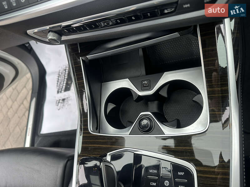 Внедорожник / Кроссовер BMW X7 2019 в Владимире