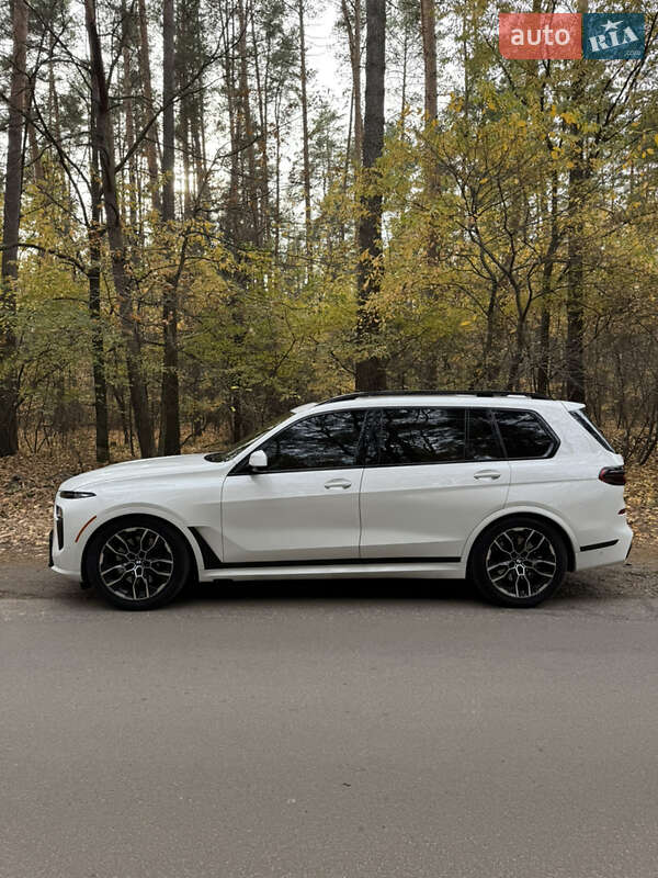 Внедорожник / Кроссовер BMW X7 2023 в Броварах