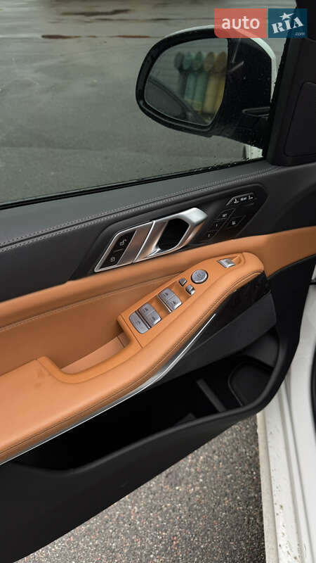 Внедорожник / Кроссовер BMW X7 2023 в Броварах