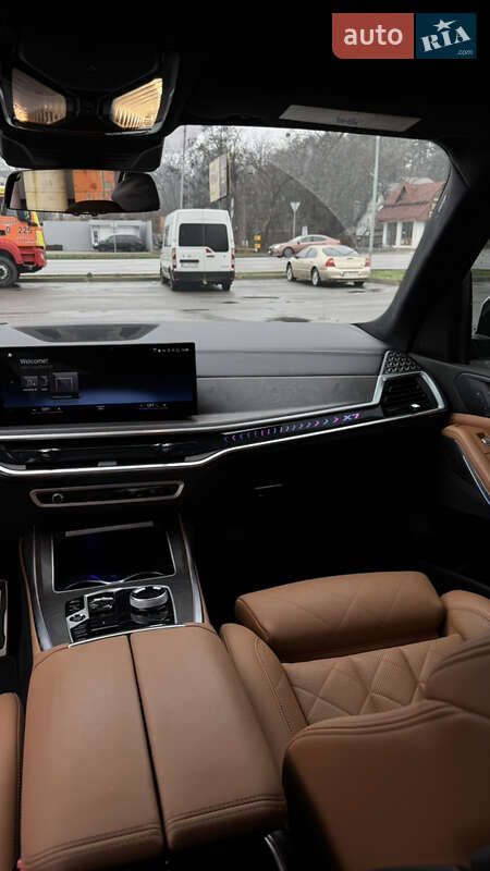 Внедорожник / Кроссовер BMW X7 2023 в Броварах