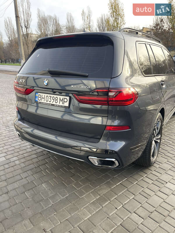 Внедорожник / Кроссовер BMW X7 2019 в Одессе фото 12 Внедорожник / Кроссовер BMW X7 2019 в Одессе
