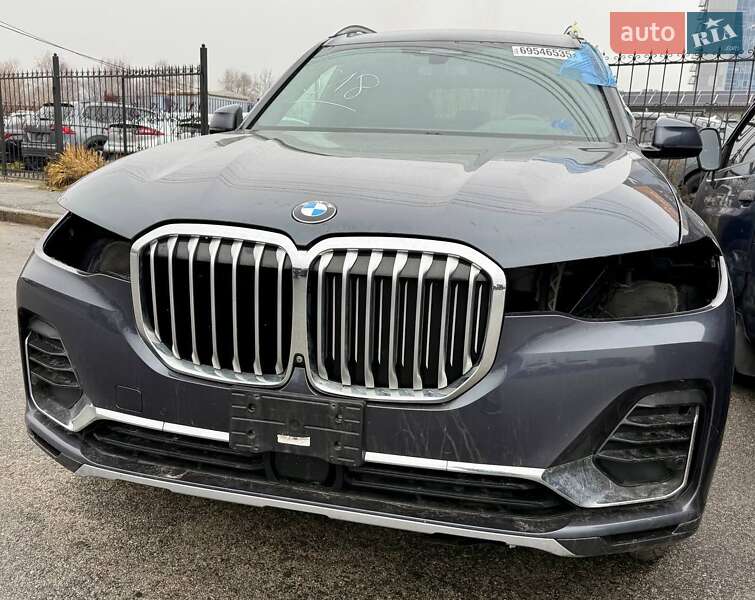 Внедорожник / Кроссовер BMW X7 2020 в Киеве