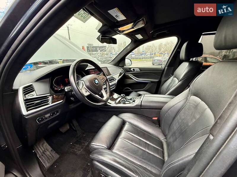 Внедорожник / Кроссовер BMW X7 2020 в Киеве