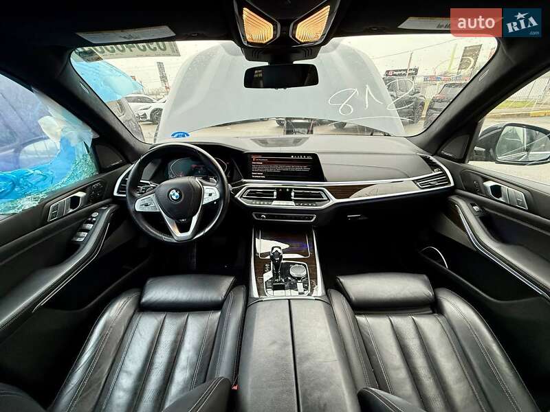 Внедорожник / Кроссовер BMW X7 2020 в Киеве