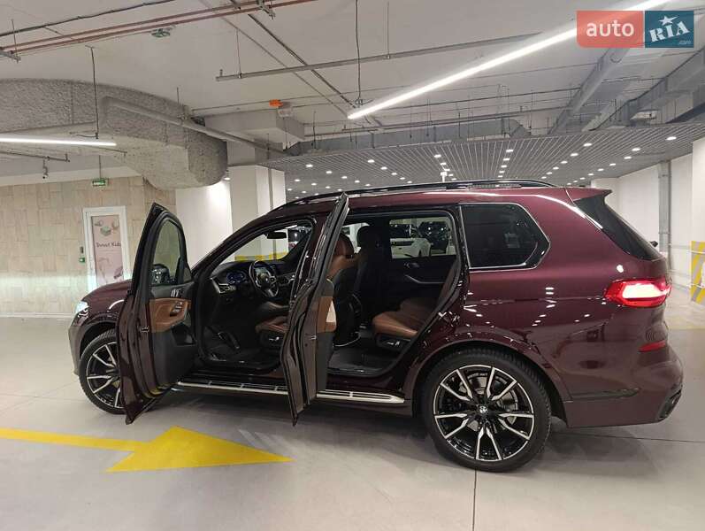 Позашляховик / Кросовер BMW X7 2022 в Києві фото 2 Позашляховик / Кросовер BMW X7 2022 в Києві