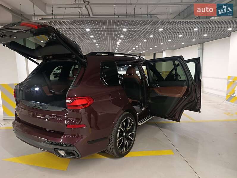 Позашляховик / Кросовер BMW X7 2022 в Києві фото 47 Позашляховик / Кросовер BMW X7 2022 в Києві
