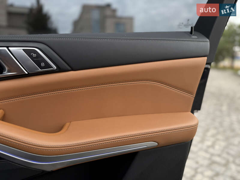 Внедорожник / Кроссовер BMW X7 2022 в Львове