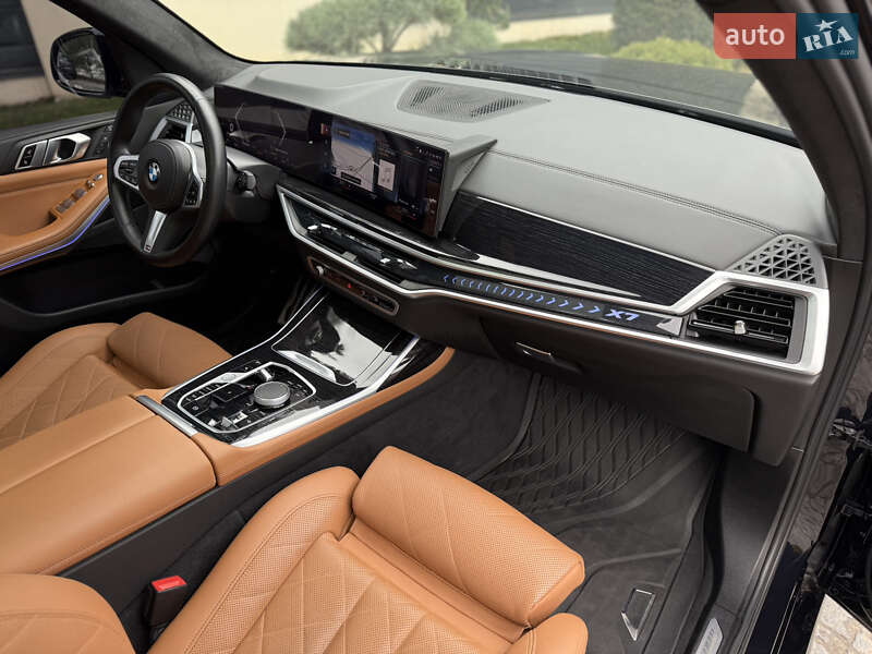 Внедорожник / Кроссовер BMW X7 2022 в Львове