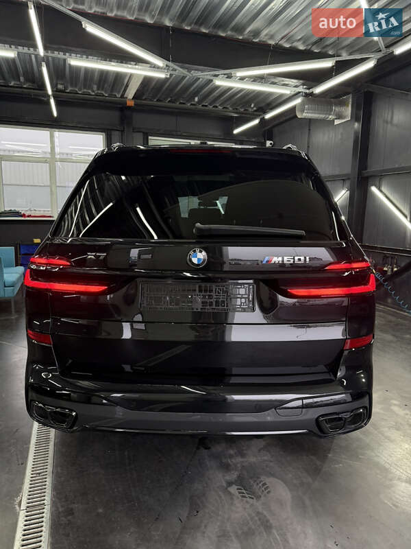 Внедорожник / Кроссовер BMW X7 2025 в Киеве