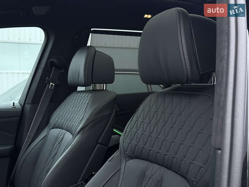 Внедорожник / Кроссовер BMW X7 2025 в Киеве