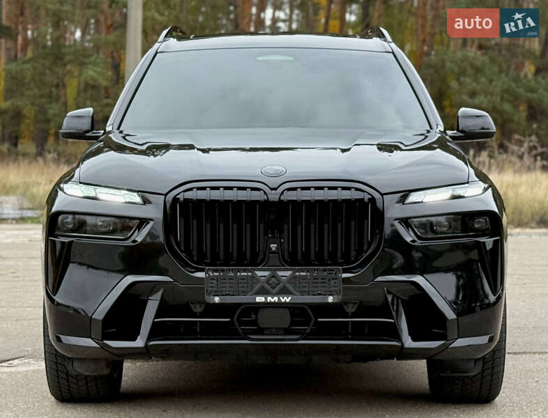 Внедорожник / Кроссовер BMW X7 2020 в Киеве