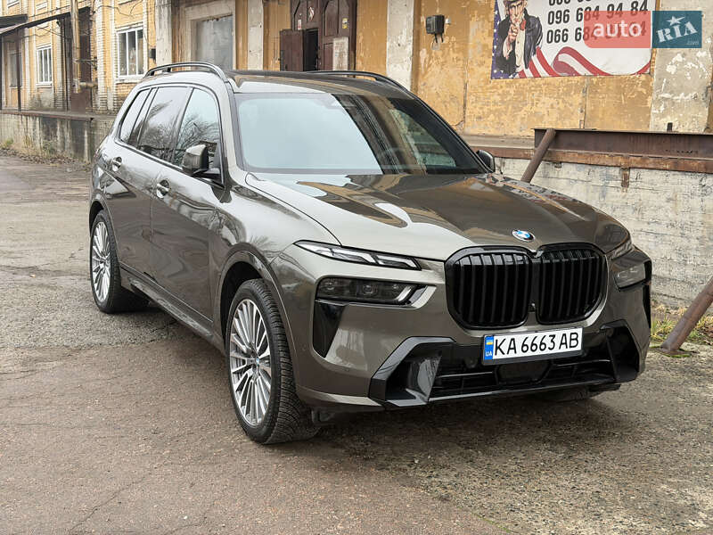 Внедорожник / Кроссовер BMW X7 2024 в Днепре фото Внедорожник / Кроссовер BMW X7 2024 в Днепре
