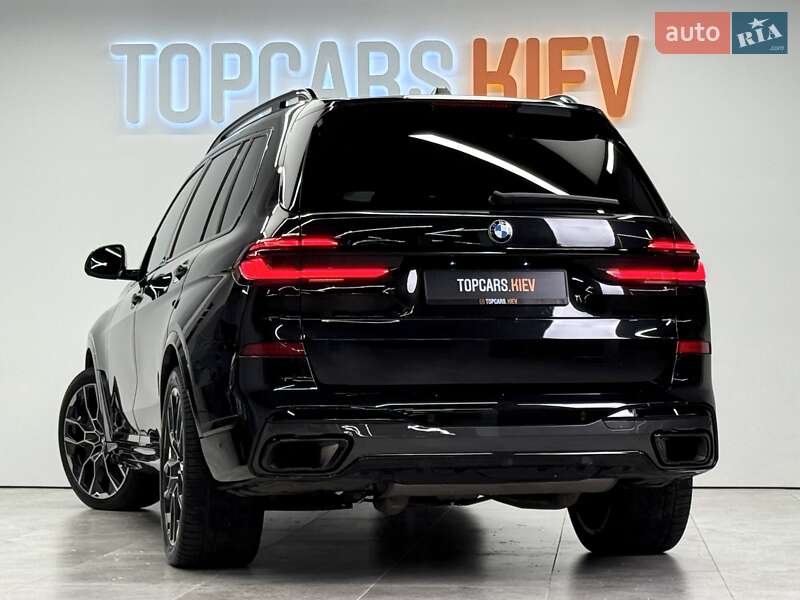 Внедорожник / Кроссовер BMW X7 2023 в Киеве