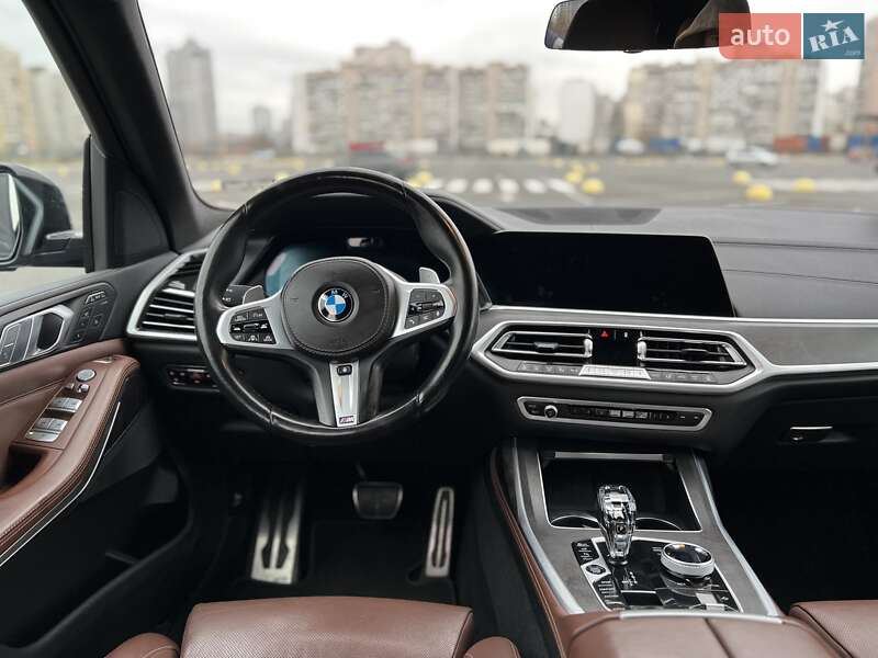 Позашляховик / Кросовер BMW X7 2021 в Києві