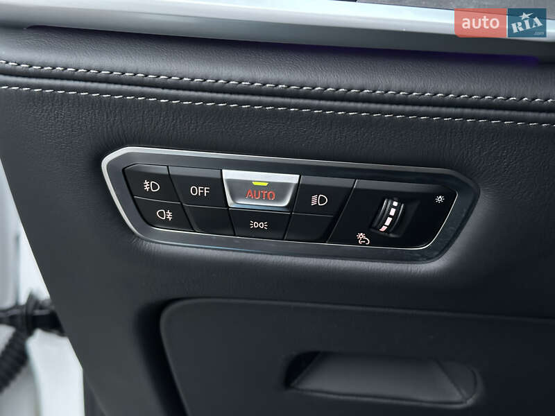 Внедорожник / Кроссовер BMW X7 2022 в Киеве фото 30 Внедорожник / Кроссовер BMW X7 2022 в Киеве