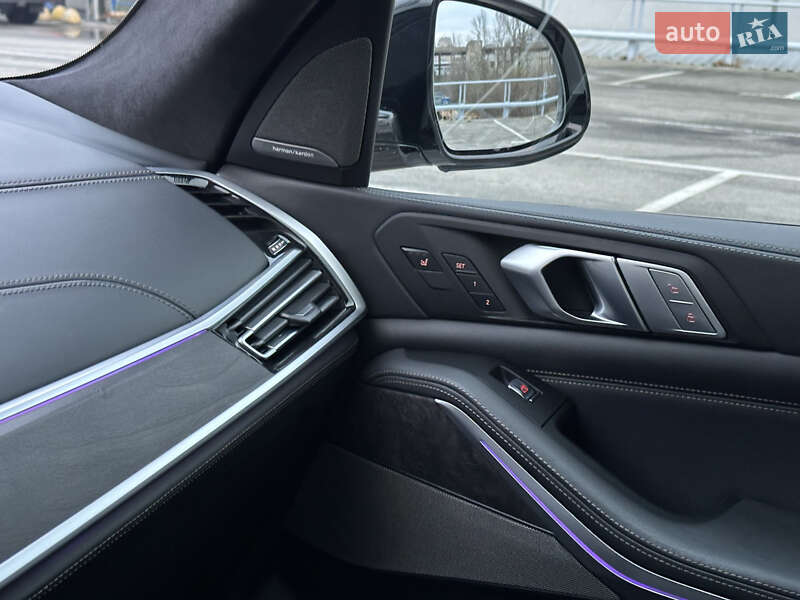 Внедорожник / Кроссовер BMW X7 2022 в Киеве фото 37 Внедорожник / Кроссовер BMW X7 2022 в Киеве
