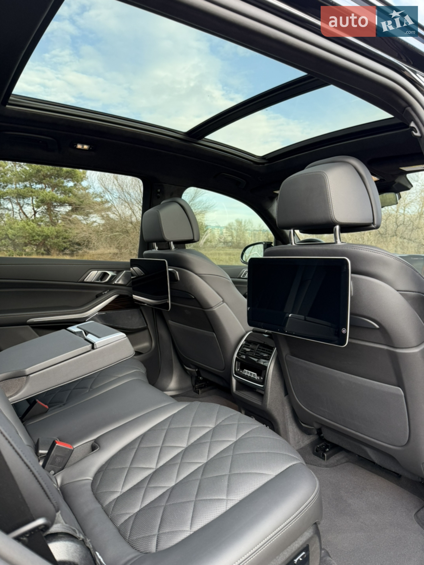 2024 BMW X7 - мініатюра 39