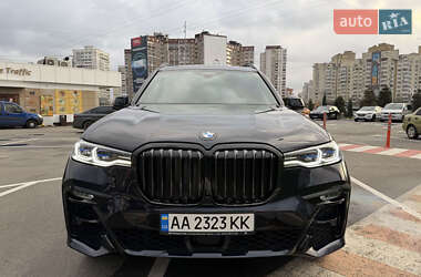 Внедорожник / Кроссовер BMW X7 2022 в Киеве