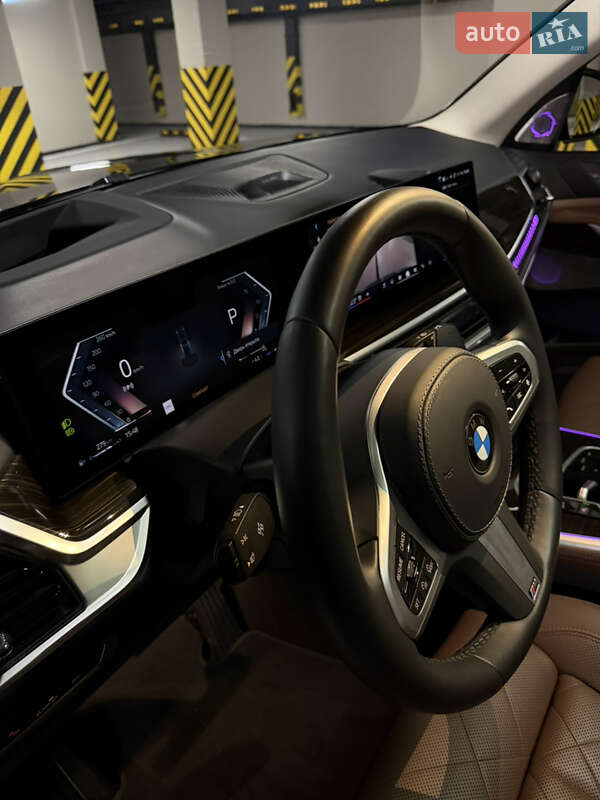 Внедорожник / Кроссовер BMW X7 2023 в Одессе