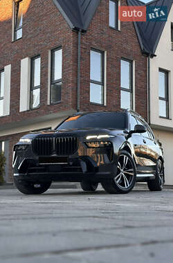 Позашляховик / Кросовер BMW X7 2023 в Умані