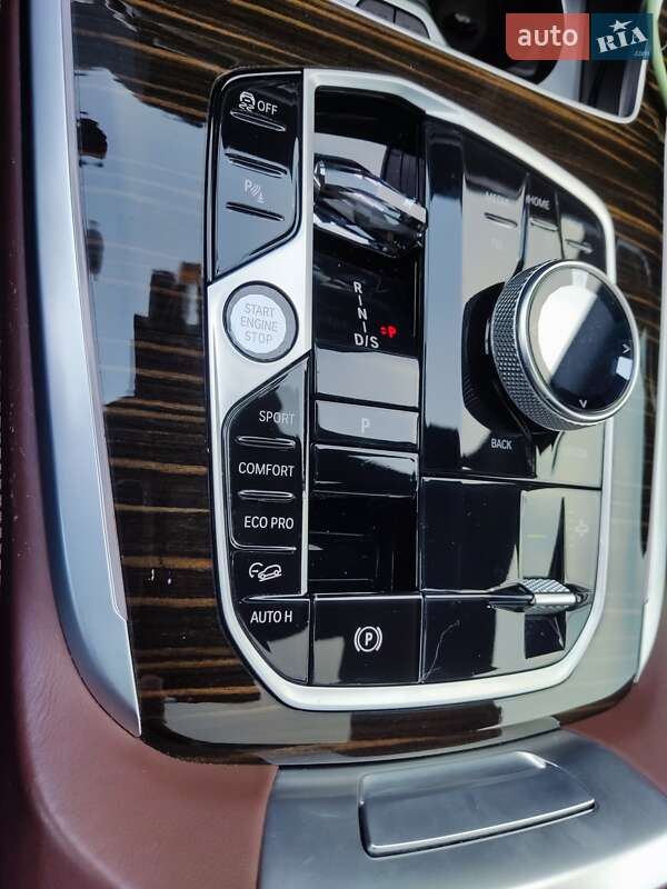 Внедорожник / Кроссовер BMW X7 2023 в Киеве