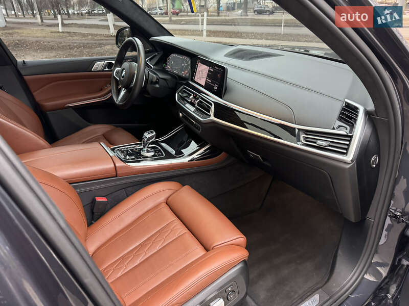 Внедорожник / Кроссовер BMW X7 2019 в Харькове