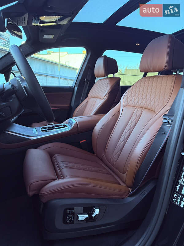 Позашляховик / Кросовер BMW X7 2025 в Києві