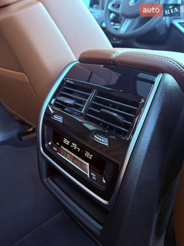 Позашляховик / Кросовер BMW X7 2025 в Києві