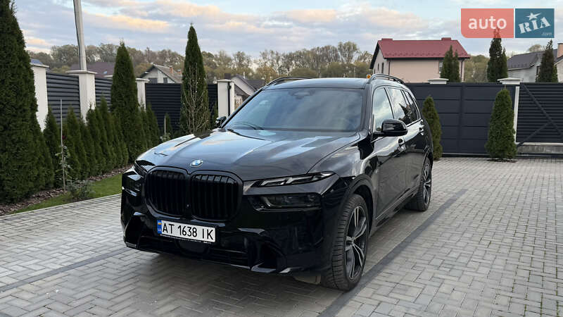 Позашляховик / Кросовер BMW X7 2024 в Івано-Франківську