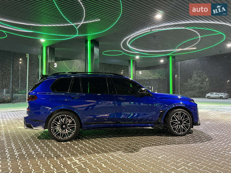 Внедорожник / Кроссовер BMW X7 2022 в Киеве фото 33 Внедорожник / Кроссовер BMW X7 2022 в Киеве