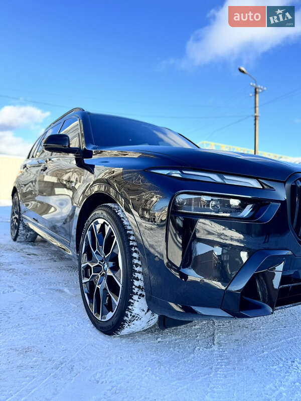 Внедорожник / Кроссовер BMW X7 2024 в Днепре фото 5 Внедорожник / Кроссовер BMW X7 2024 в Днепре