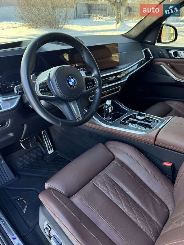 Внедорожник / Кроссовер BMW X7 2024 в Днепре фото 16 Внедорожник / Кроссовер BMW X7 2024 в Днепре