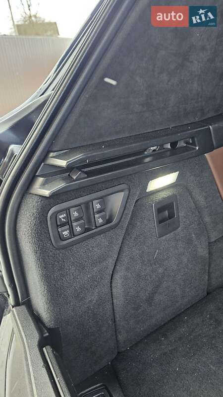 Внедорожник / Кроссовер BMW X7 2019 в Жидачове