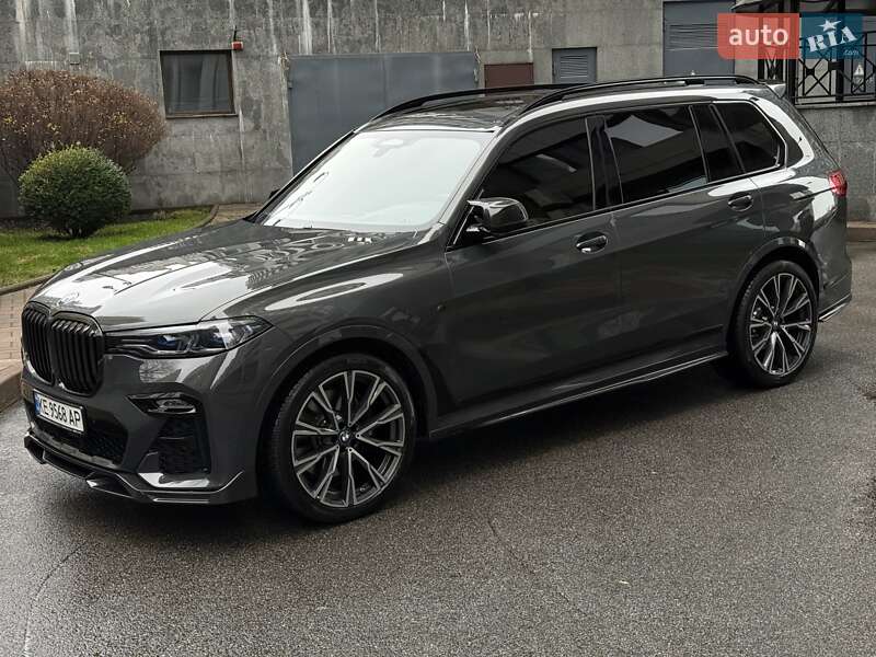Позашляховик / Кросовер BMW X7 2022 в Києві фото 3 Позашляховик / Кросовер BMW X7 2022 в Києві