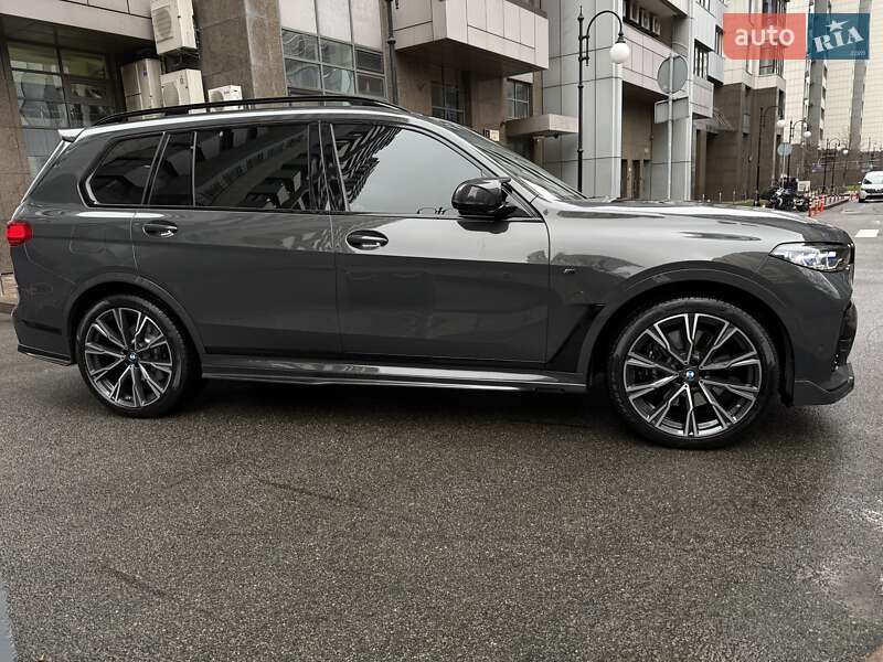 Позашляховик / Кросовер BMW X7 2022 в Києві фото 11 Позашляховик / Кросовер BMW X7 2022 в Києві