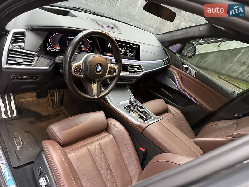 Позашляховик / Кросовер BMW X7 2022 в Києві фото 21 Позашляховик / Кросовер BMW X7 2022 в Києві