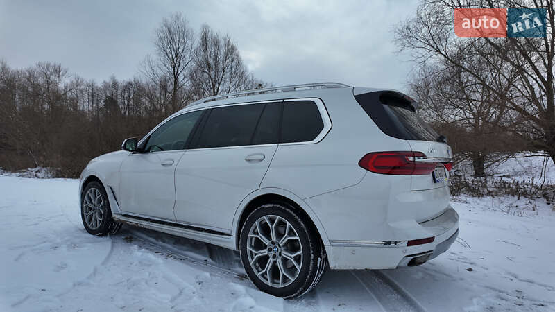 Внедорожник / Кроссовер BMW X7 2019 в Киеве