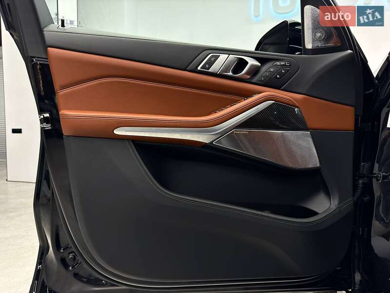 Внедорожник / Кроссовер BMW X7 2025 в Киеве