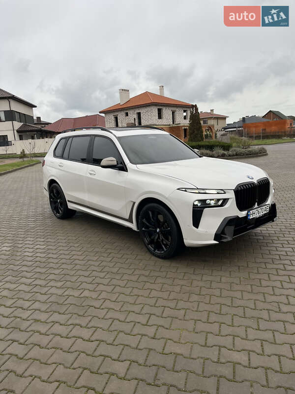 Внедорожник / Кроссовер BMW X7 2020 в Одессе
