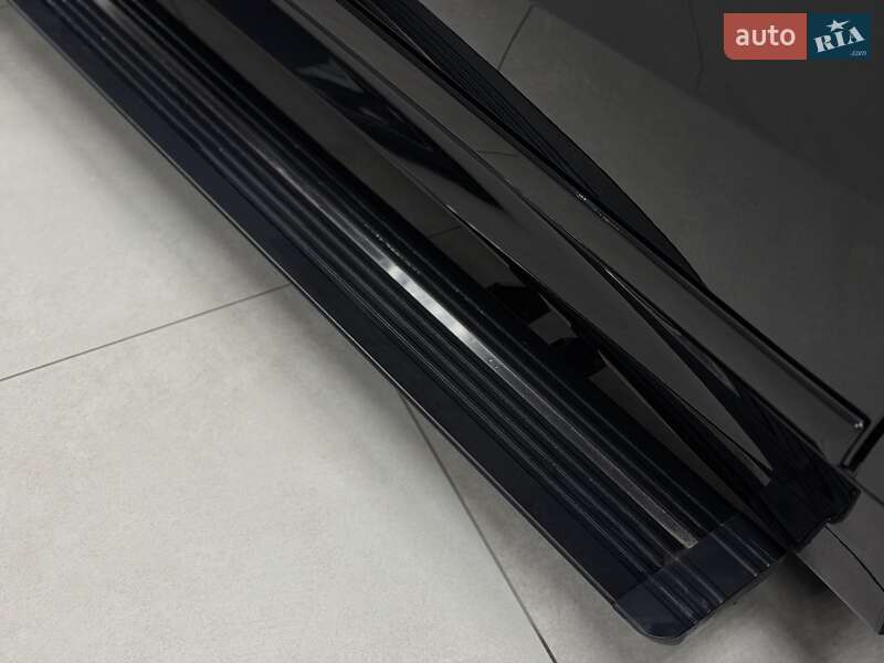 Внедорожник / Кроссовер BMW X7 2024 в Тернополе