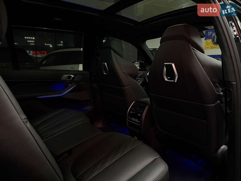 Внедорожник / Кроссовер BMW X7 2024 в Тернополе